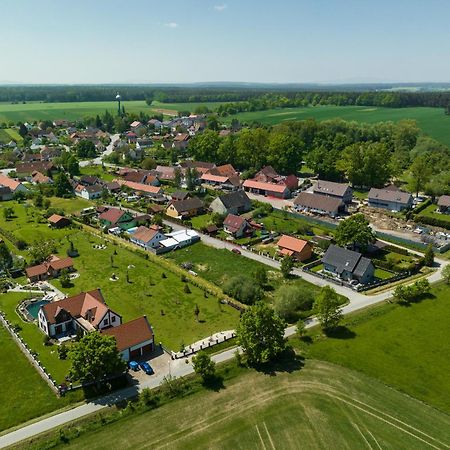 Apartman Domanin 124 Trebon Bagian luar foto