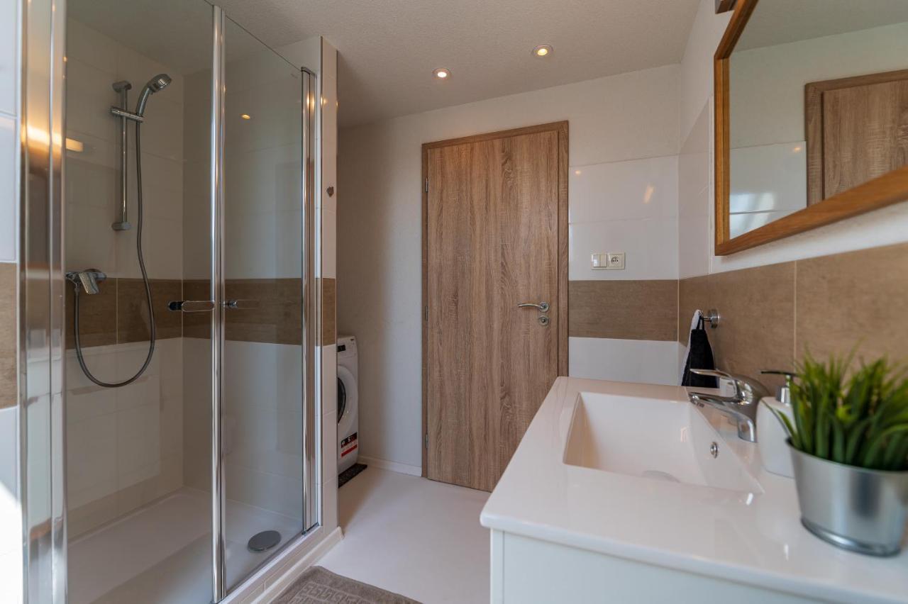 Apartman Domanin 124 Trebon Bagian luar foto