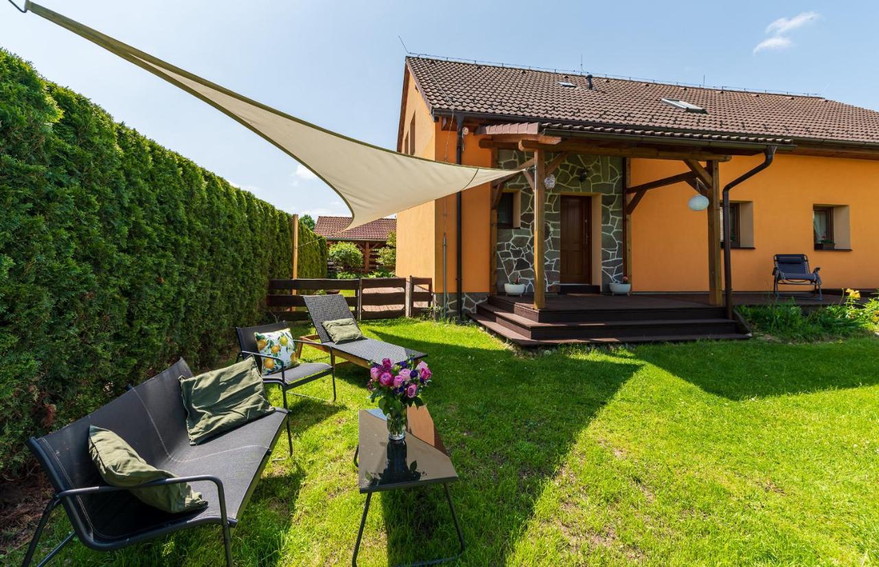 Apartman Domanin 124 Trebon Bagian luar foto